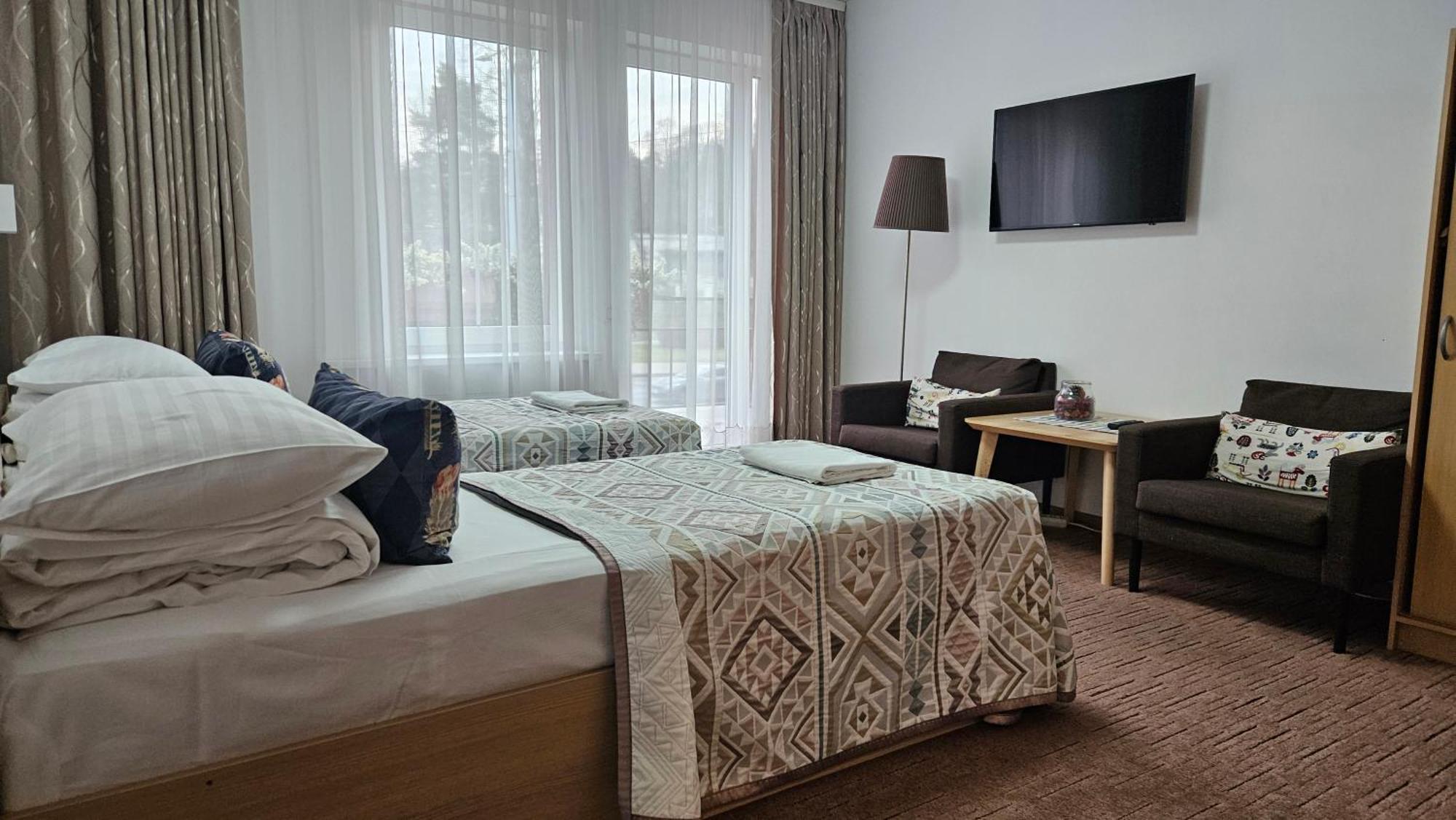 Nileja Hotell VNO Eksteriør bilde